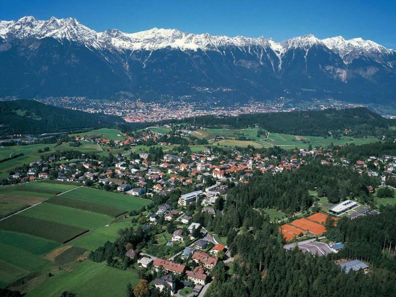 Ferienwohnung-Apartment Monika In Innsbruck-Igls ภายนอก รูปภาพ