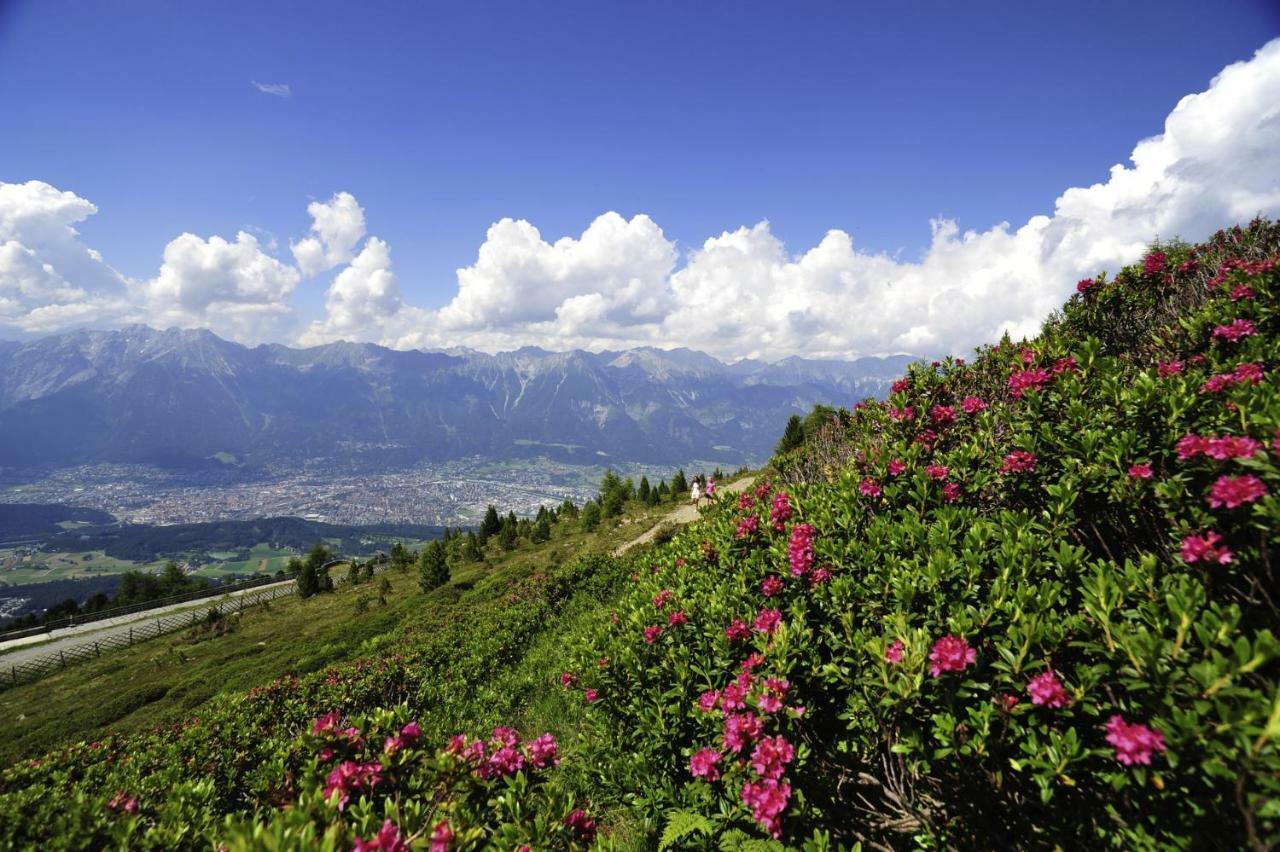 Ferienwohnung-Apartment Monika In Innsbruck-Igls ภายนอก รูปภาพ